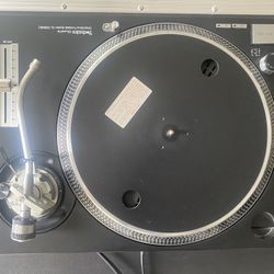 Turntable TECHNICS SL-1200MK2 Black Excellent Condition Vinyl Record Player