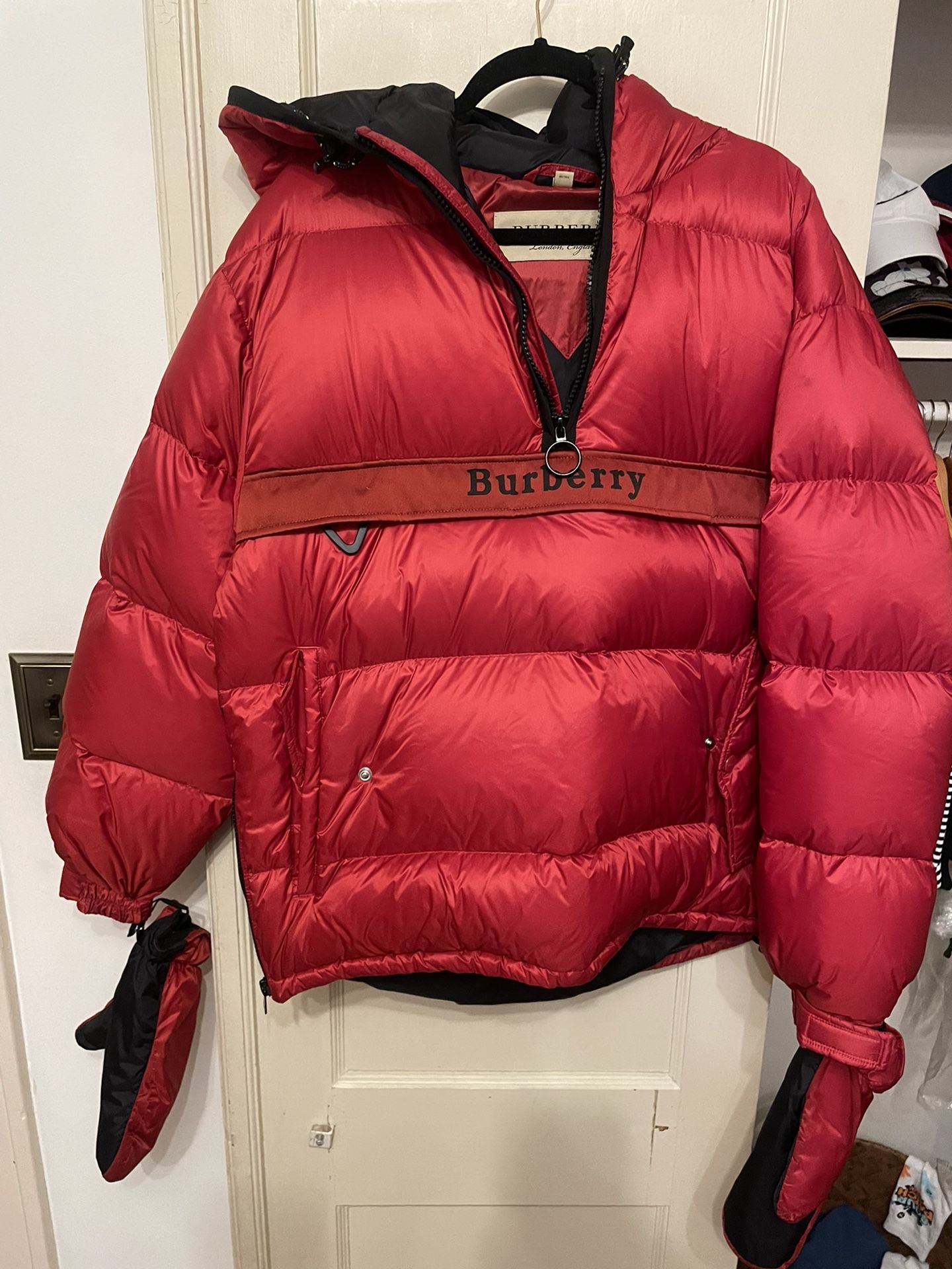 Burberry Pullover Puffer Coat 