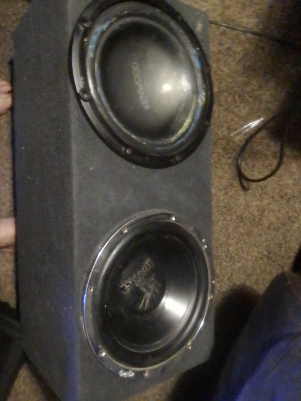 2 12" Subwoofer Box  With 2 4 Ohm Subwoofers