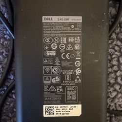 DeLL 240.0W AC/DC Adapter