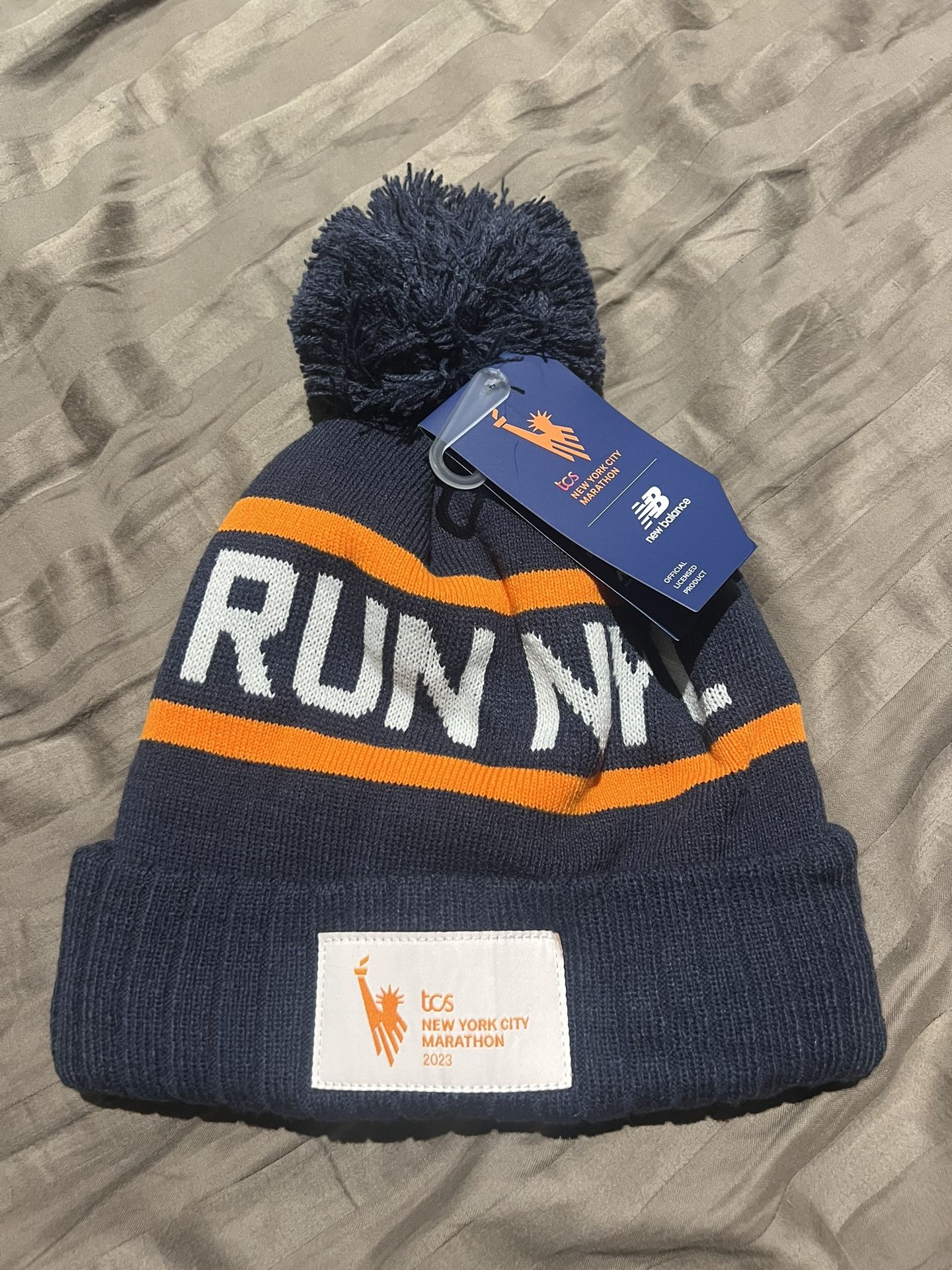 2023 NYC Marathon Pom Beanie