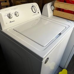 Washer and dryer set 