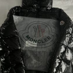 Moncler Maya Puffer Jacker