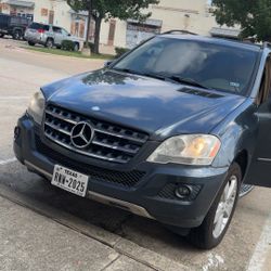 Mercedes Benz 2011 ML-350