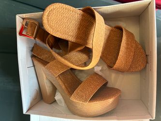 Brand new heels