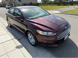 2013 Ford Fusion SE