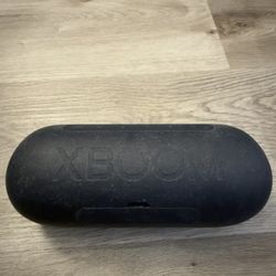 Used LG Xboom PL5 Bluetooth speaker 