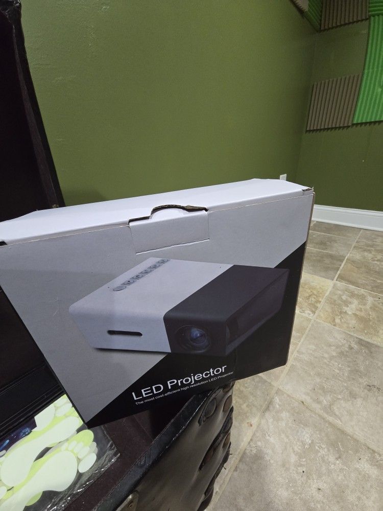 Small Projector