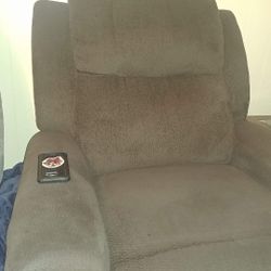 Lazy boy Recliner. It's Like The medical Recliner