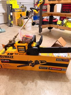 DeWalt FLEXVOLT 60V MAX 16” Chainsaw Kit - Open Box Like New