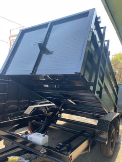 Diamond dump trailer