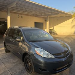 2007 Toyota Sienna