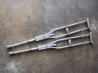 Adjustable Aluminum Underarm Crutches Pair