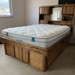 Wood Queen Bed Frame and Matching Drawer Set 