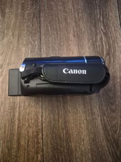 Canon VIXIA HF M500 digital camcorder