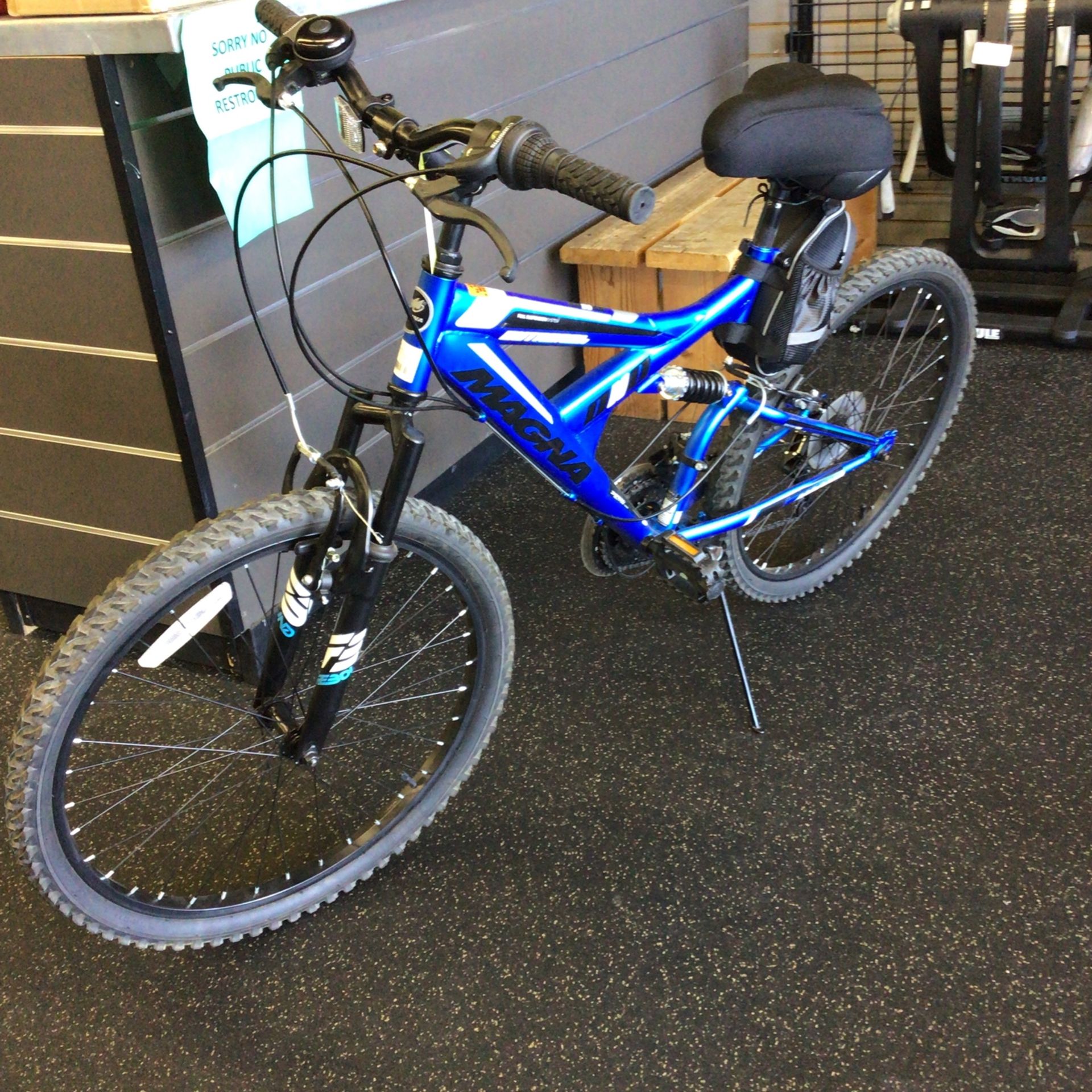 Magna Outreach 24” Kids Bike 7 Speed Full Suspension Mountain Bike
