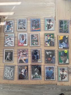 Ken Griffey Jr. Baseball Card Lot (20Cards)