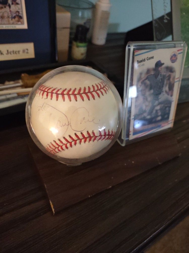 David Cone Autographed Baseball With Card