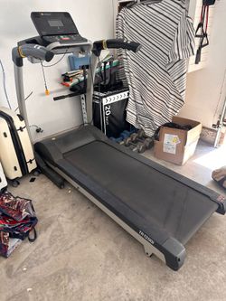 Lifespan TR1200i Treadmill with incline