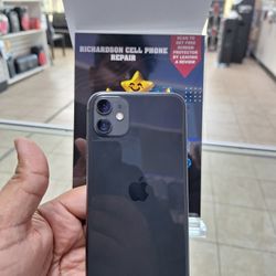 Apple IPhone 11 64gb Unlocked For All Carriers 