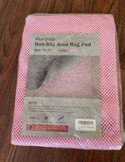 Non-Slip Rug Pad 5' by 7' AREA RUG PAD - NEW!