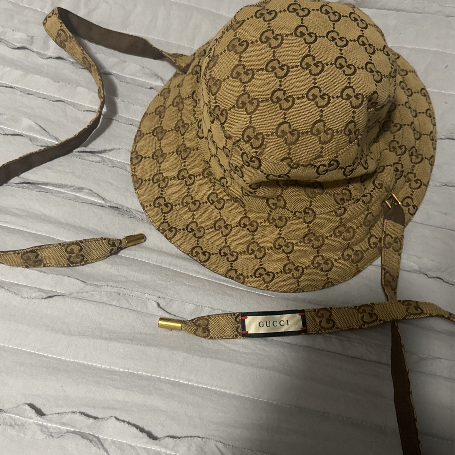 Authentic Gucci Bucket 