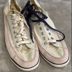 New Men’s Converse Sneakers. Size 13