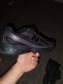 New balance mens size 9