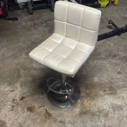 Vanity Chair 
