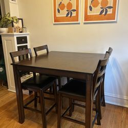 Table With 4 Chairs