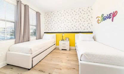 Twin bed with tunnel and mattress