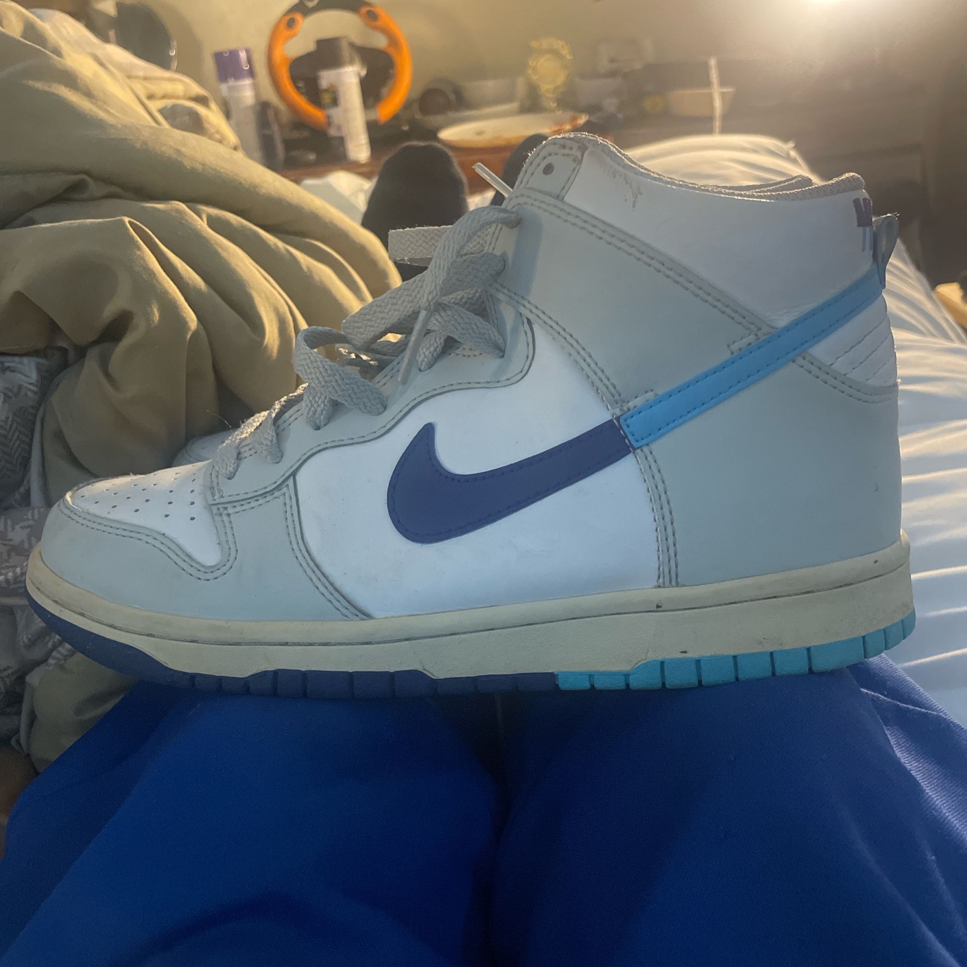 Kids Nike dunks high