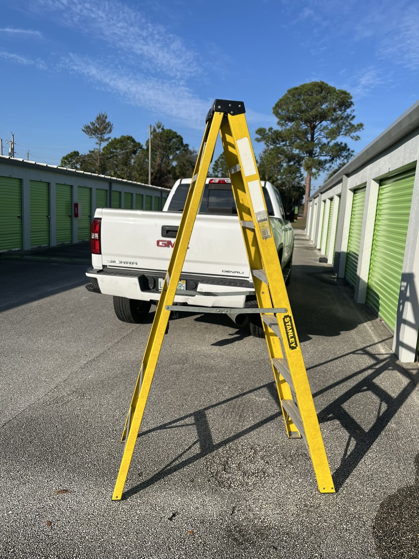 7 Foot Stanley A frame Ladder