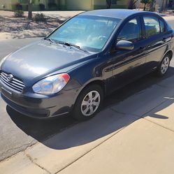 2010 Hyundai accent