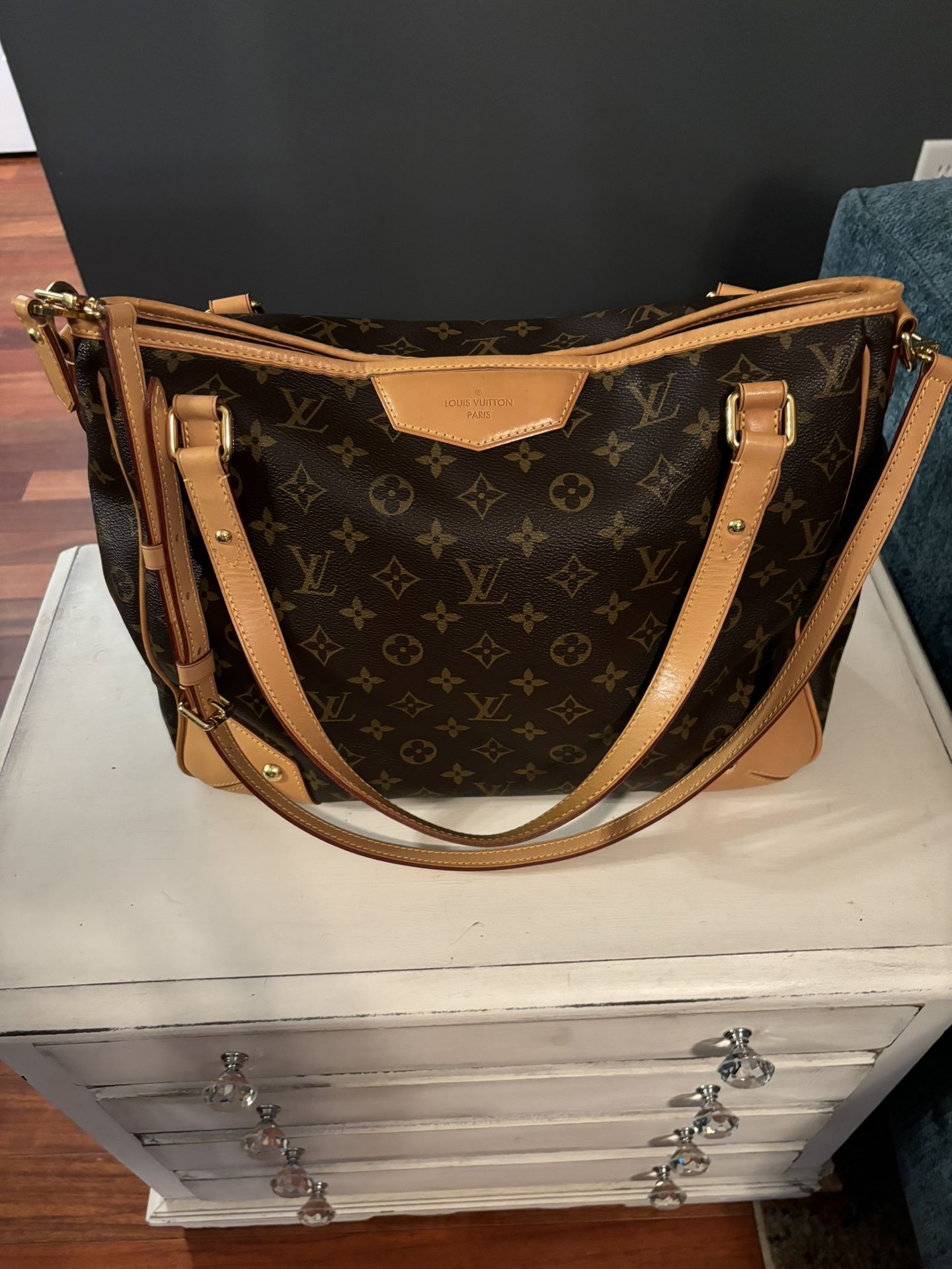 Authentic Louis Vuitton Estrella Purse