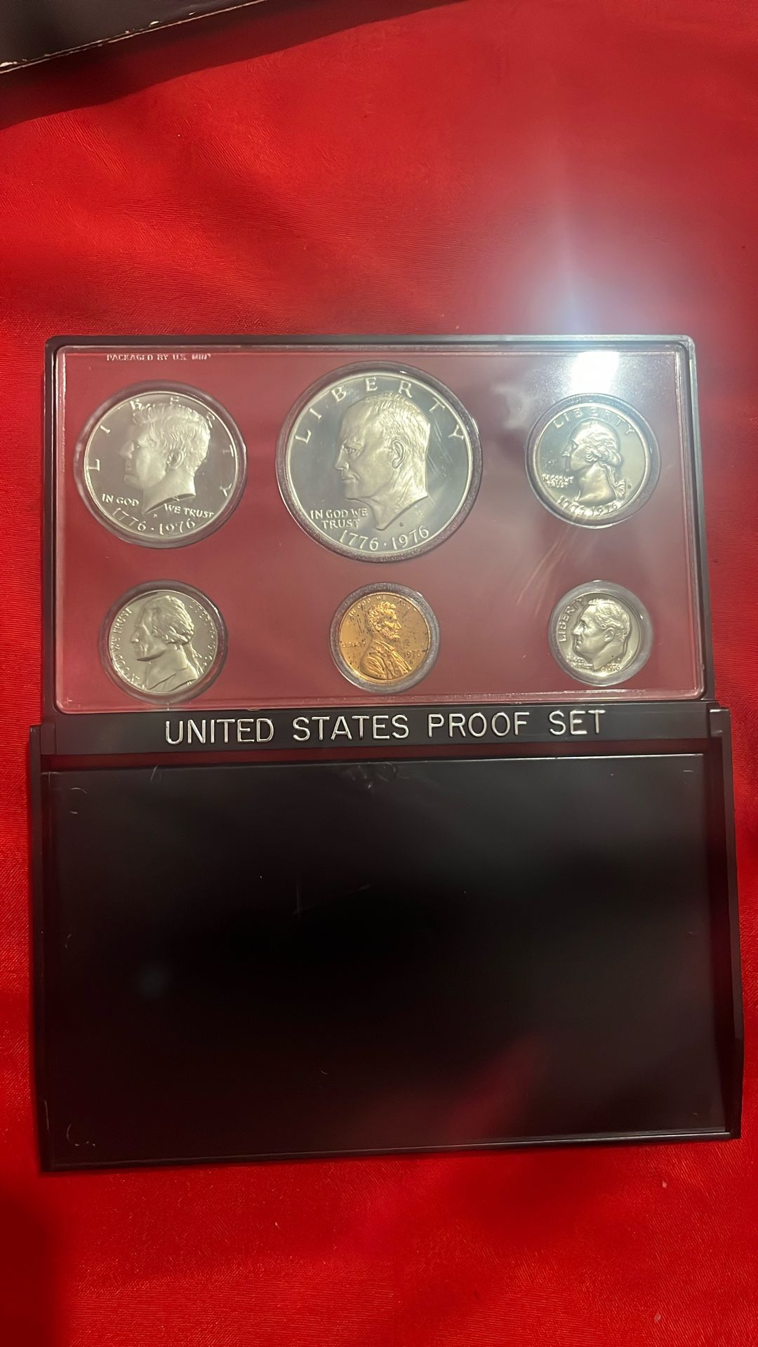 6 Coins 1976 Proof Set $47