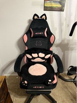 Gaming chair