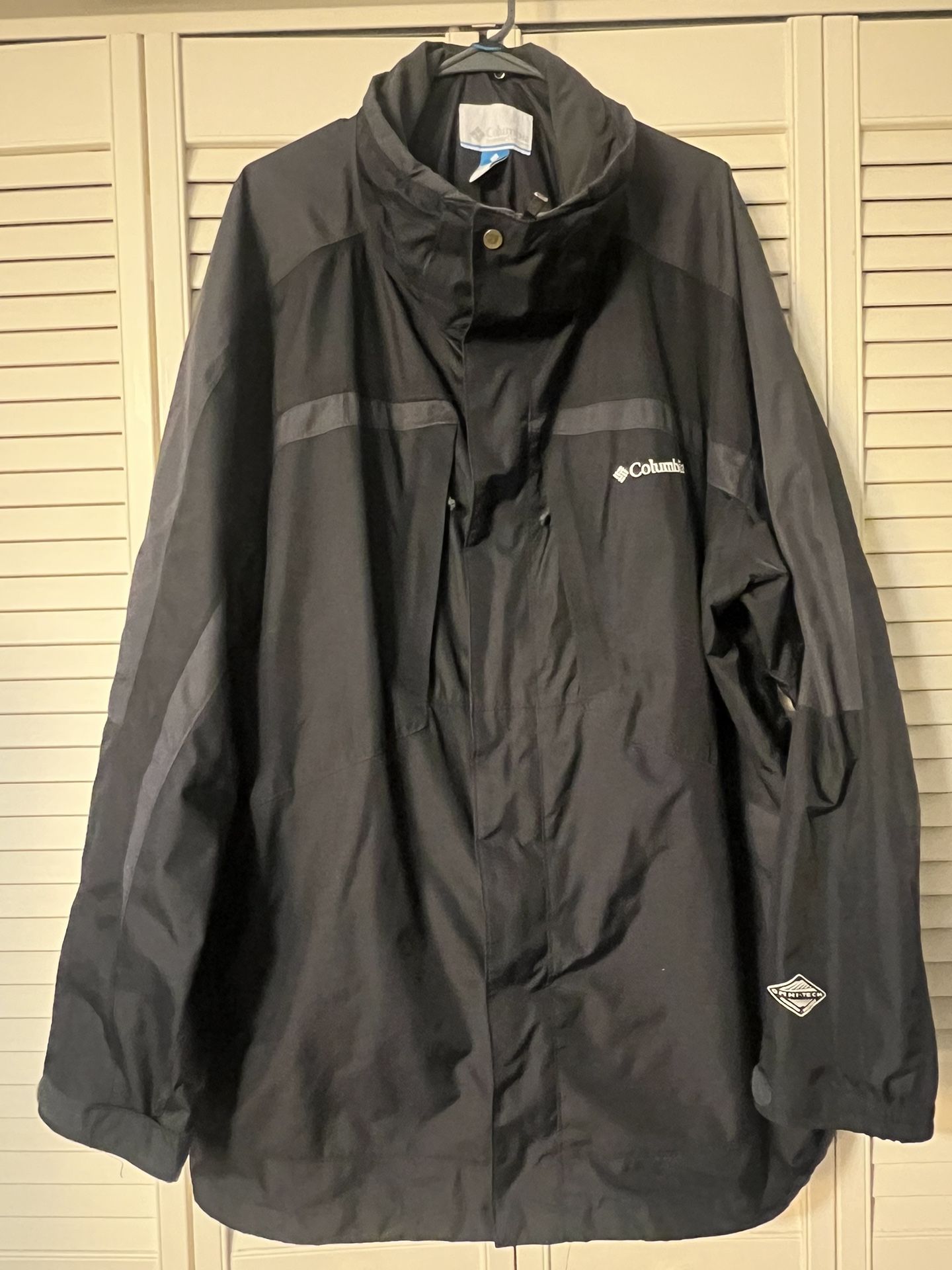 Columbia Omni-Tech WaterProof Black Jacket 4XL *Excellent Condition (Looks gray in photos but it’s deep black)