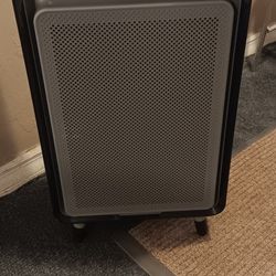 Bissell Air220 Air Purifier. 