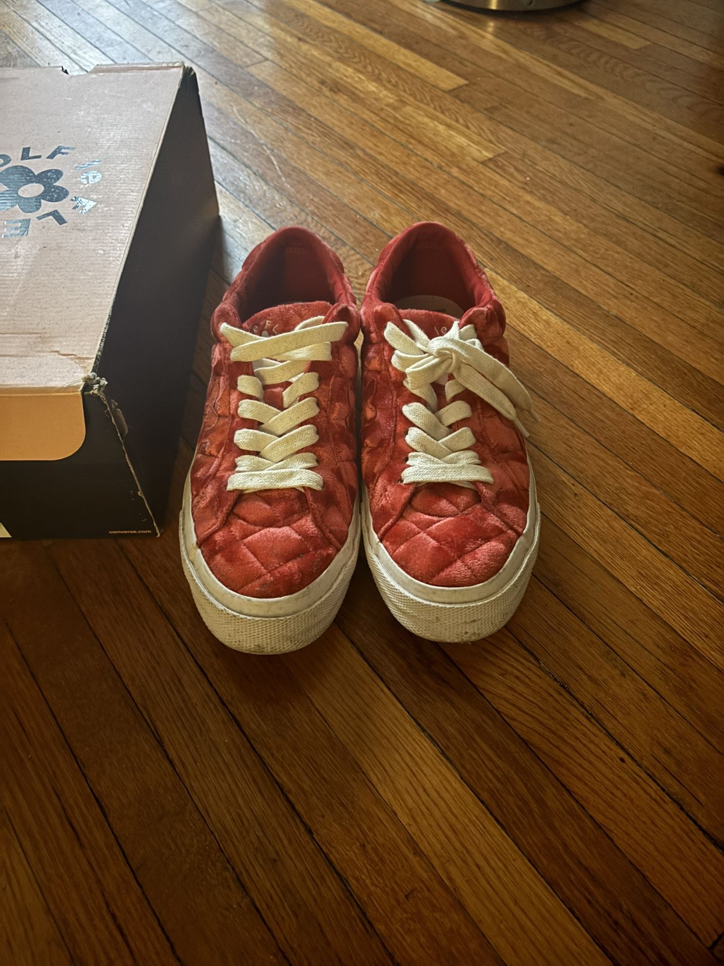 Converse Tyler the creator’s golf le FLUER Quilted Velvet Barbados Cherry