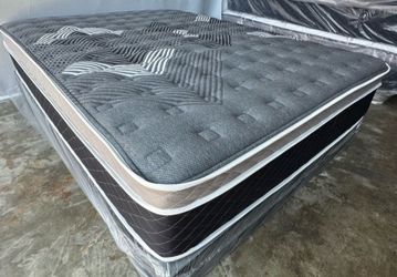 Queen oasis thermal comfort Europillow top 12inch Matres!