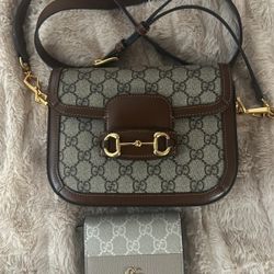 Women’s Shoulder Bag & Wallet Authentic 