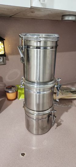 Stainless steel storage canisters