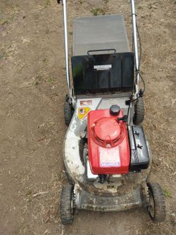 Honda HR214 PX walk-behind lawnmower