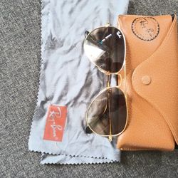 Ray-Ban Aviator's 