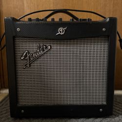 Fender Mustang V2 20W Guitar Amp