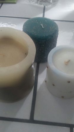 3 pillar candles