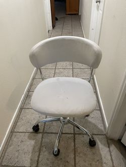 white swivel chair