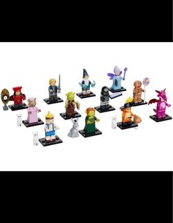 Full collection  12 Collectable Figs Of shrek