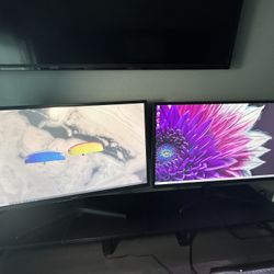 2 Samsung 32” 4K Monitors – Excellent Condition – $250 Each